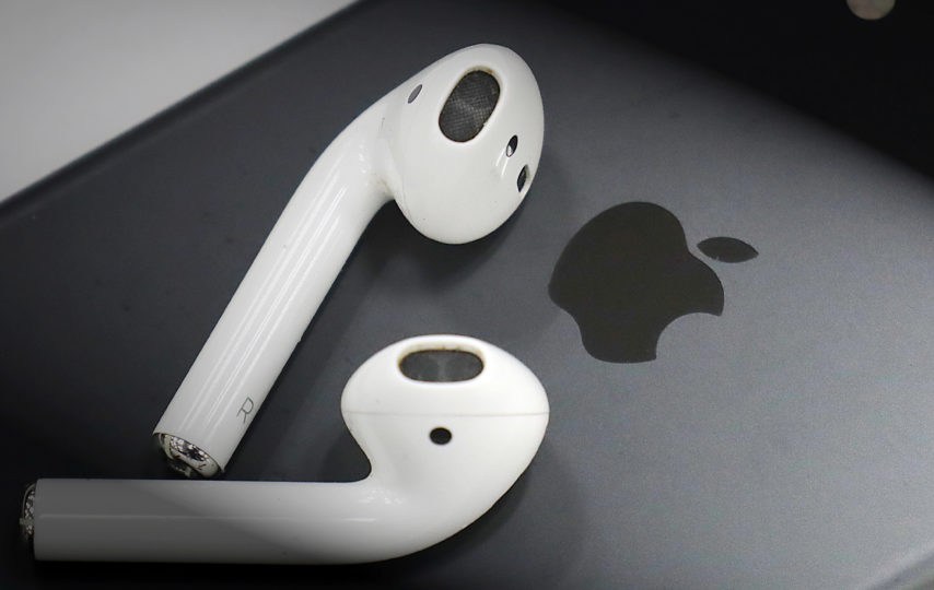 COOL THINGS TO DO WITH YOUR AIRPODS