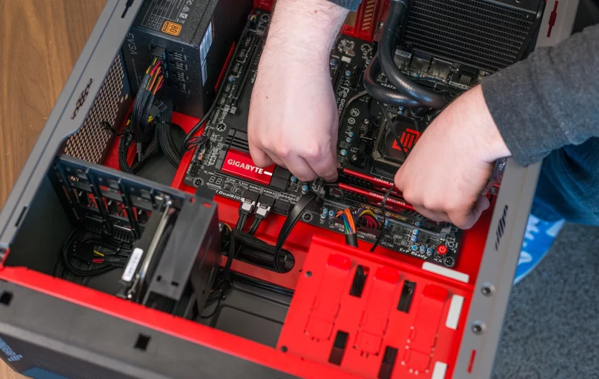 A Guide To Building Your Own Custom Computer From Scratch