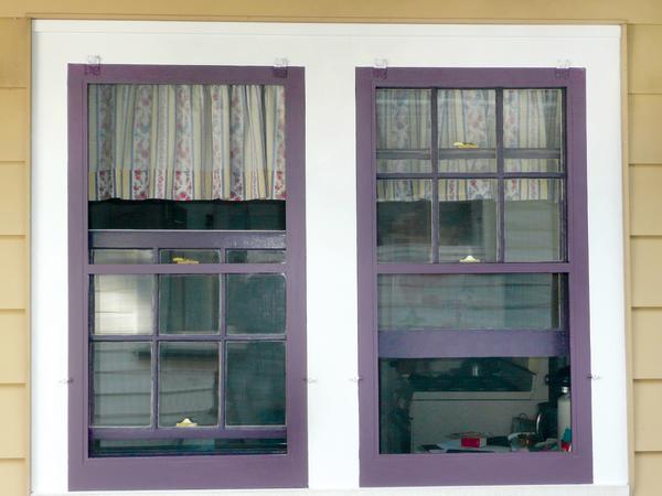 REFURBISHING SASH WINDOWS AT HOME: HOW TO REPAIR