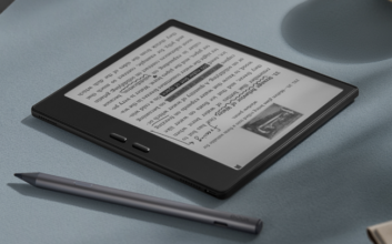 Medium-Size E-Readers
