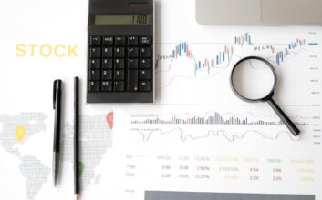 Key Risks and Rewards of Borrowing to Invest