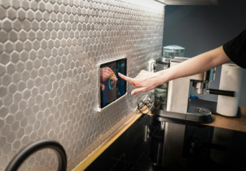 The Versatility of High-Tech Tools in a Daily Lifestyle