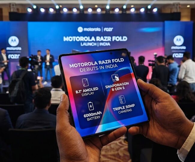 Motorola Razr Fold Debuts in India With Snapdragon 8 Gen 5, 8.1-Inch AMOLED Display, 6000mAh Battery and Triple 50MP Cameras