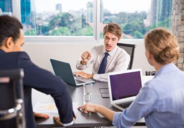 Find the Right PRO Services Company in Dubai