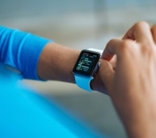 How Wearable Tech and AI Are Transforming the Health Monitoring of Elite Racehorses 