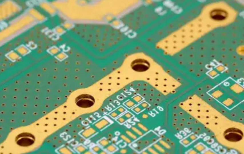 Safe DIY Methods for Recovering Metals from Old Circuit Boards