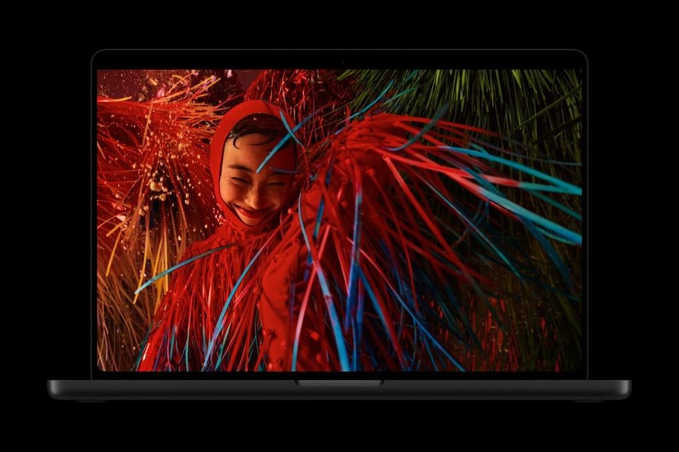 Apple’s First Touchscreen MacBook- OLED Visuals, M5 Processors and Upgraded Hardware